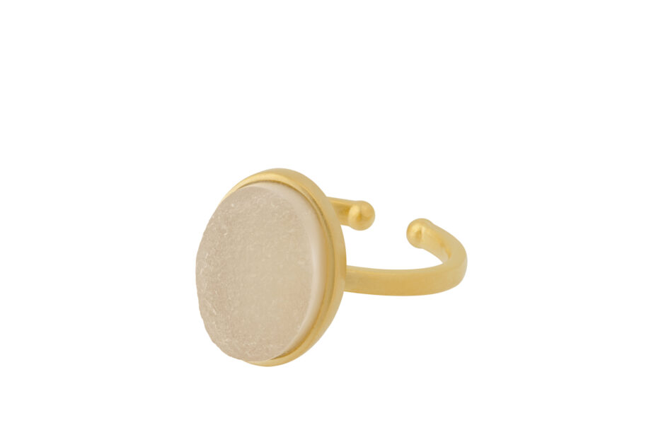 Haze Ring - White Druzy oval gold von Pernille Corydon