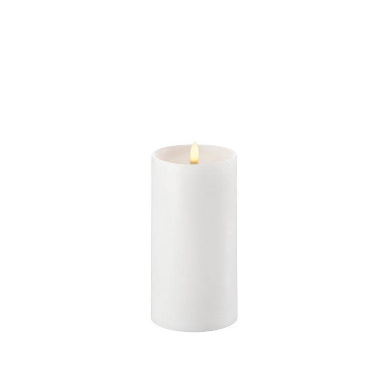 Stumpenkerze - LED Nordic White 7.8 x 15.2 von Uyuni