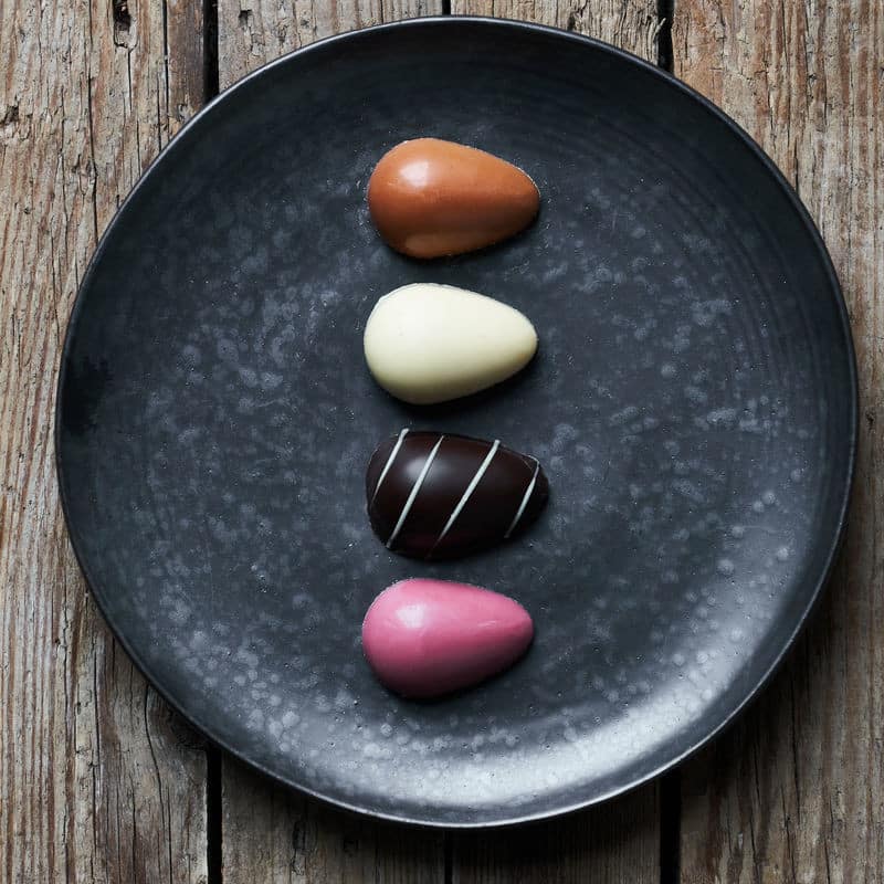Ostereier - Schokolade just because von Nicolas Vahé
