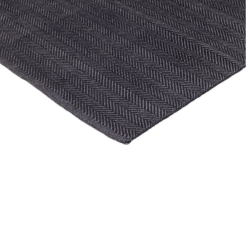Teppich – HERRINGBONE recycelt schwarz von Liv Interior