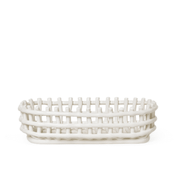 Korb – Ceramic Basket Off-White oval von Ferm Living
