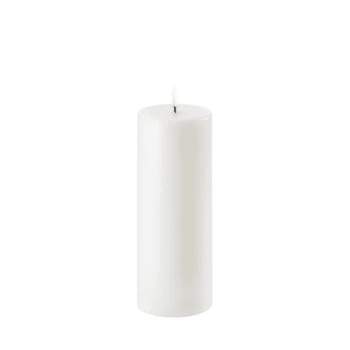 Stumpenkerze – LED Nordic White 7.8 x 20 von Uyuni